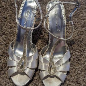 White Rhinestone 4" Wedge Bridal Wedding Shoe Willow Michaelangelo Size …